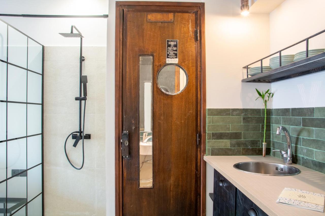 Apartment Mosaics In The Market Of